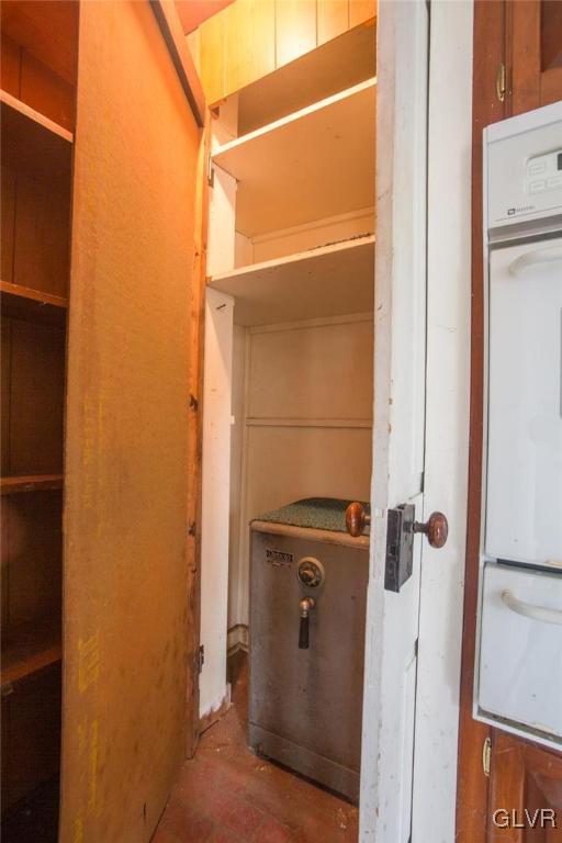 6293 Sullivan Trail Nazareth, PA 18064 - Photo 9 of 32 a view of a door with an empty room