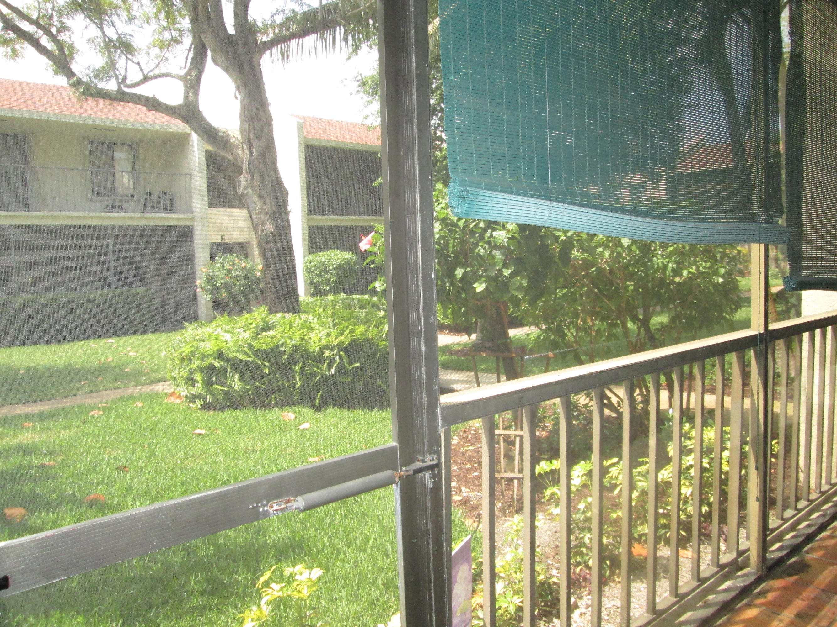 150 Pineview Road, Unit D2 Jupiter, FL 33469 - Photo 11 of 19 IMG_2844