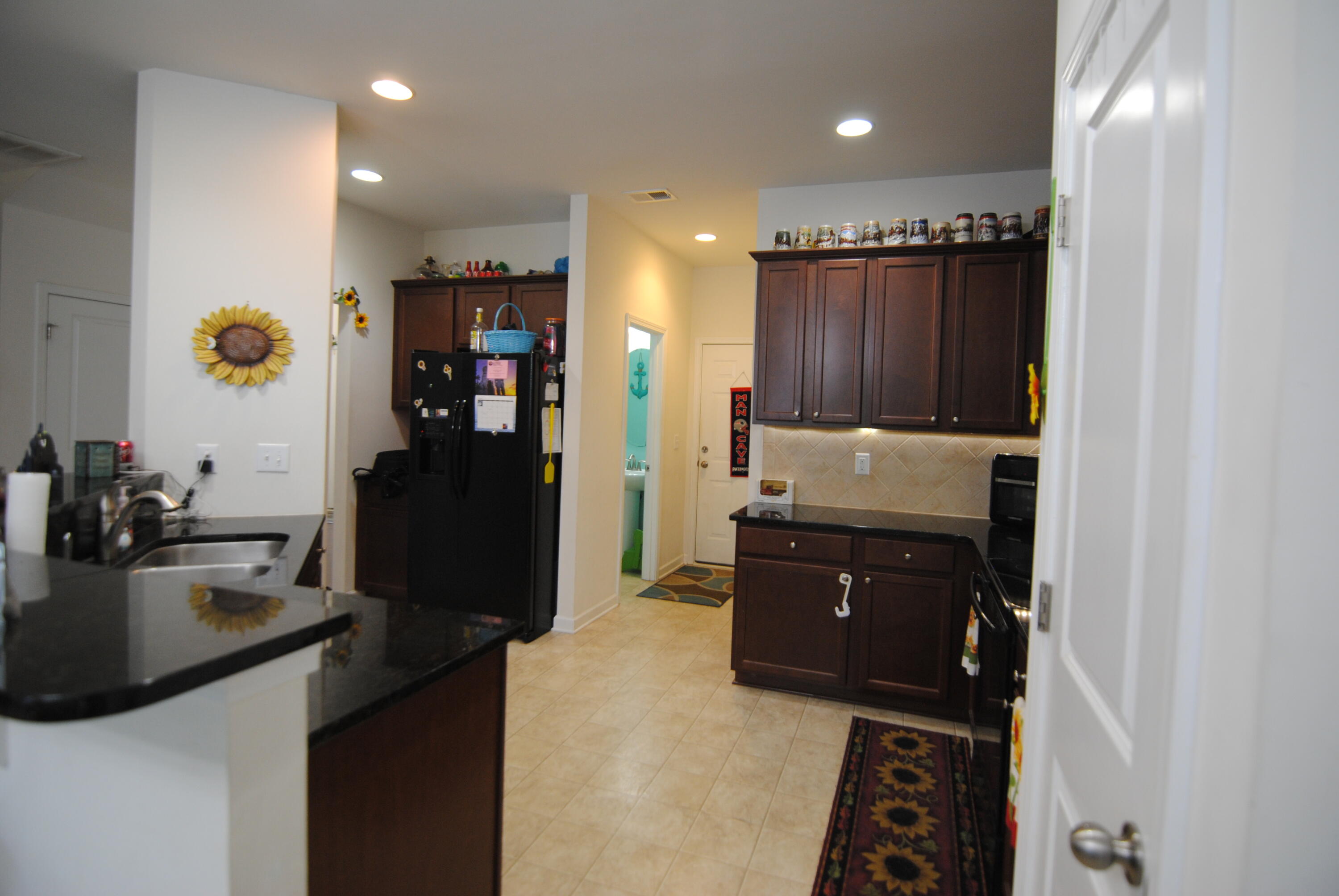 437 Rockville Road Moncks Corner, SC 29461 - Photo 5 of 15 Kitchen a