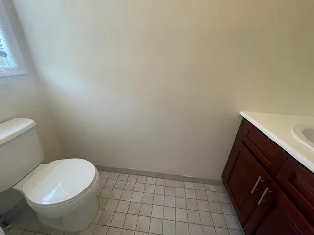 $3,100 | 19 Kentucky Street, Unit 204, Long Beach, NY 11561