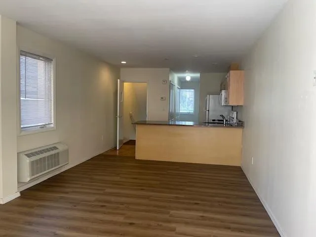 $3,100 | 19 Kentucky Street, Unit 204, Long Beach, NY 11561