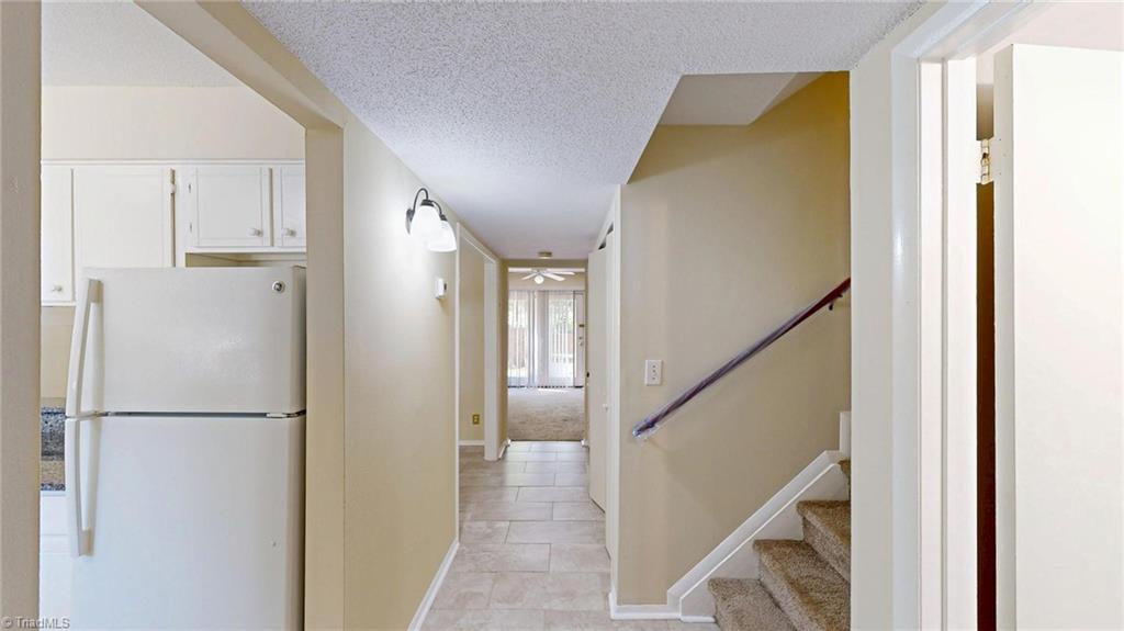 2214 Shadow Valley Road, Unit E High Point, NC 27265 - Photo 11 of 41