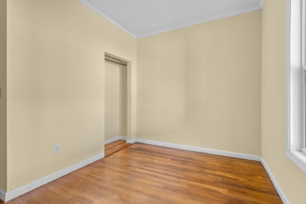 26 Mckinley Road Worcester, MA 01605 - Photo 15 of 36 Gallery Image 15