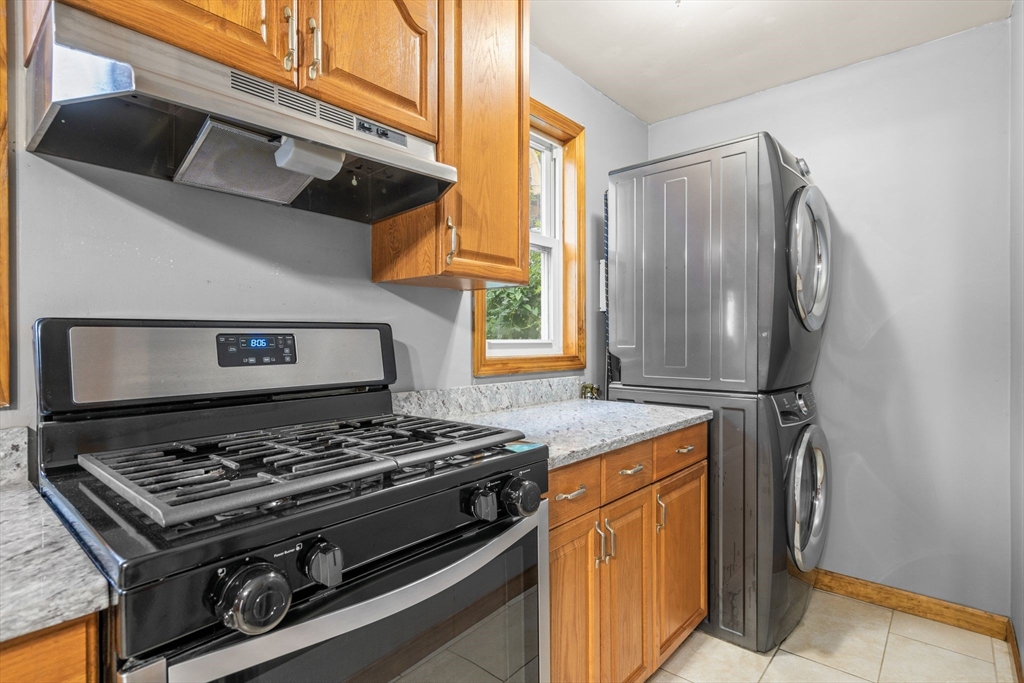 26 Mckinley Road Worcester, MA 01605 - Photo 20 of 36 Gallery Image 20