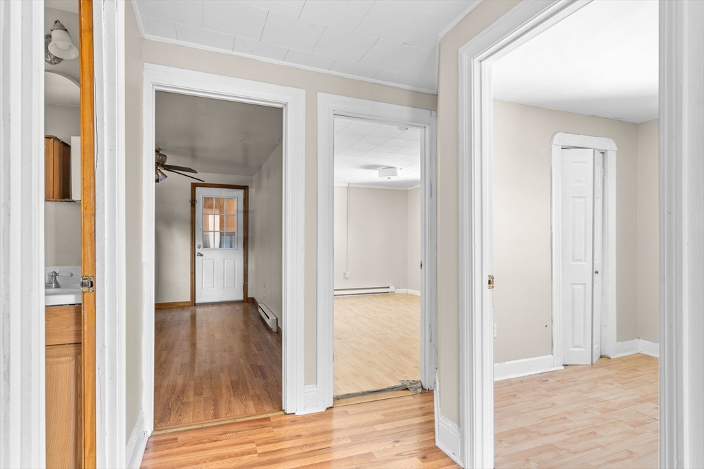 26 Mckinley Road Worcester, MA 01605 - Photo 29 of 36 Gallery Image 29