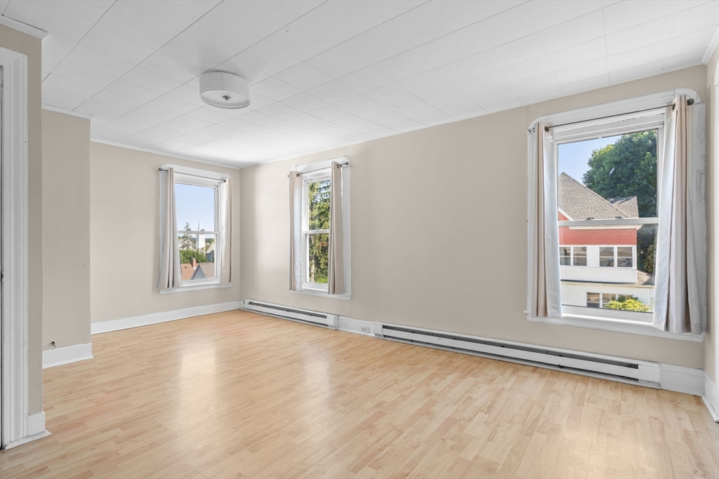 26 Mckinley Road Worcester, MA 01605 - Photo 33 of 36 Gallery Image 33