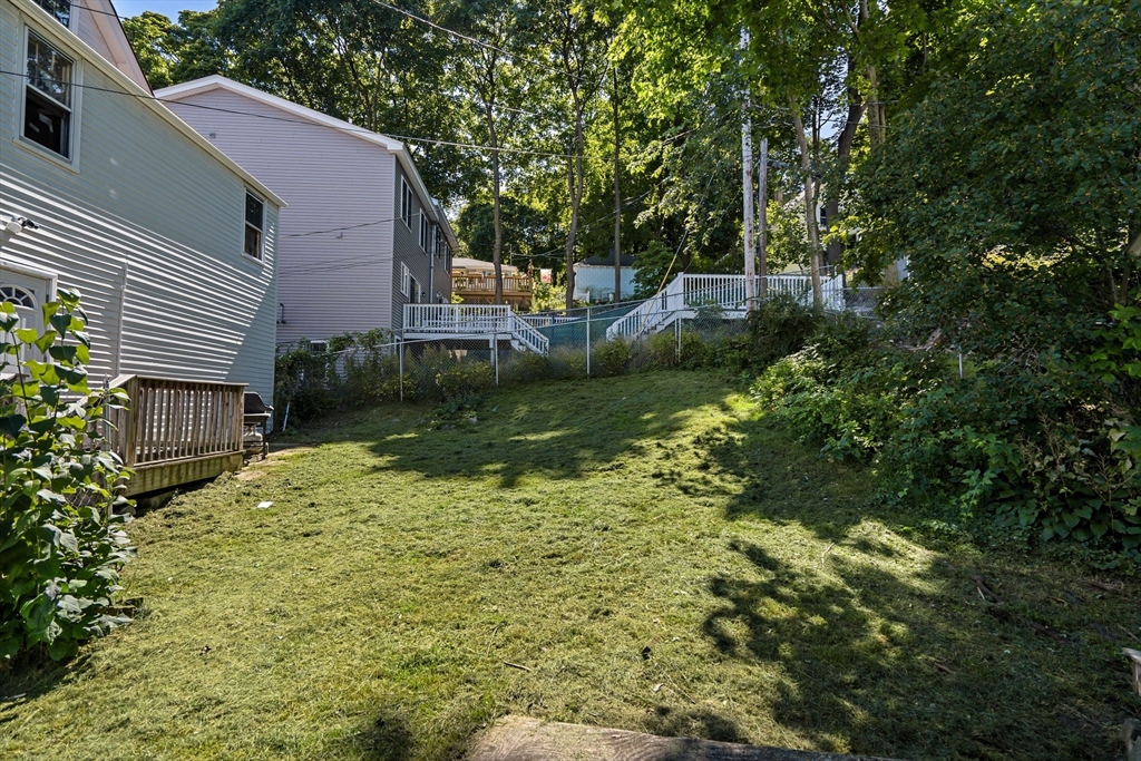 26 Mckinley Road Worcester, MA 01605 - Photo 35 of 36 Gallery Image 35