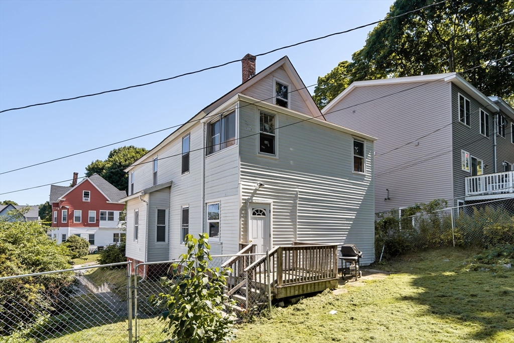 26 Mckinley Road Worcester, MA 01605 - Photo 36 of 36 Gallery Image 36
