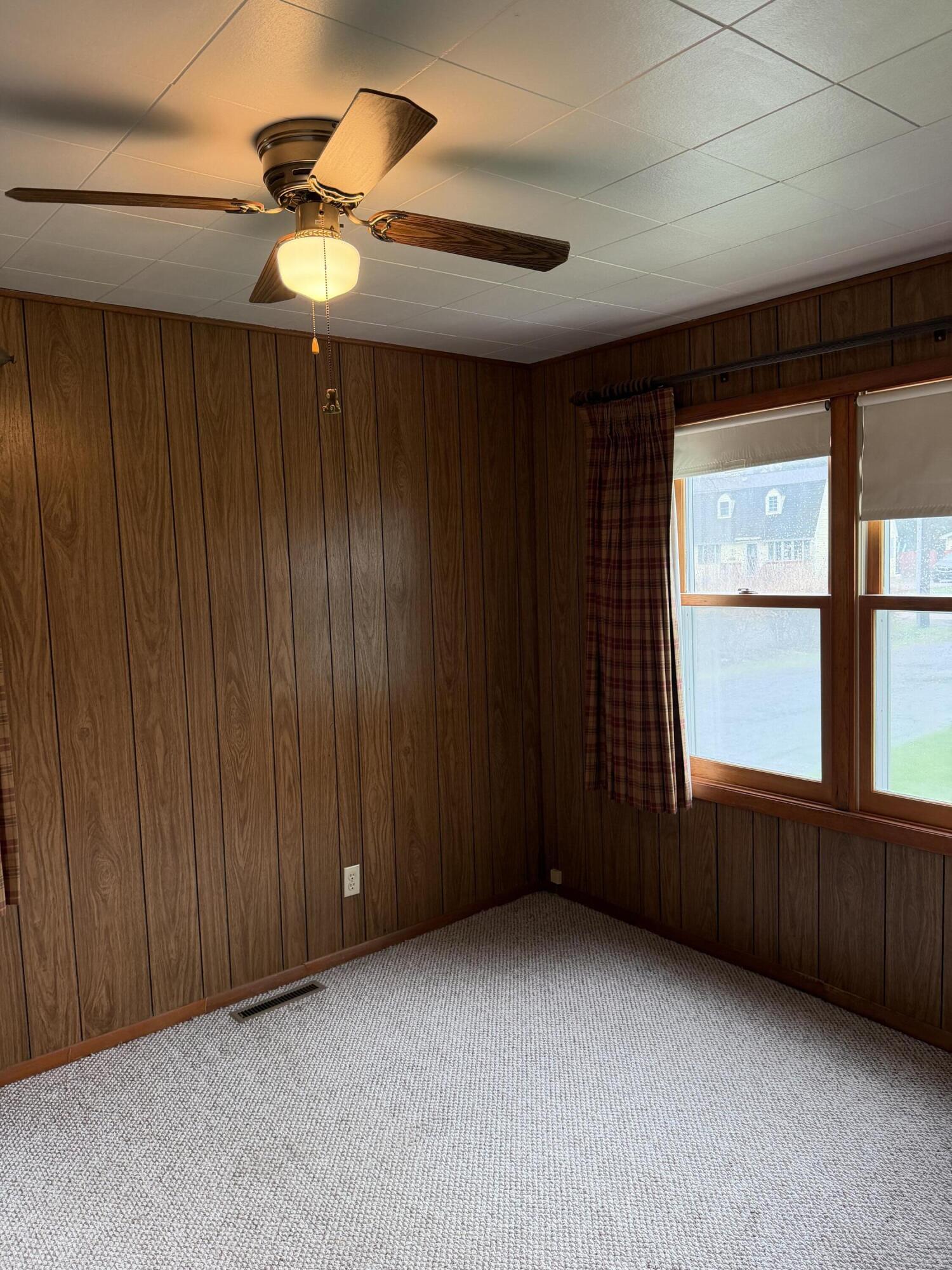 2945 Monnier Street Portage, IN 46368 - Photo 19 of 32 an empty room with windows