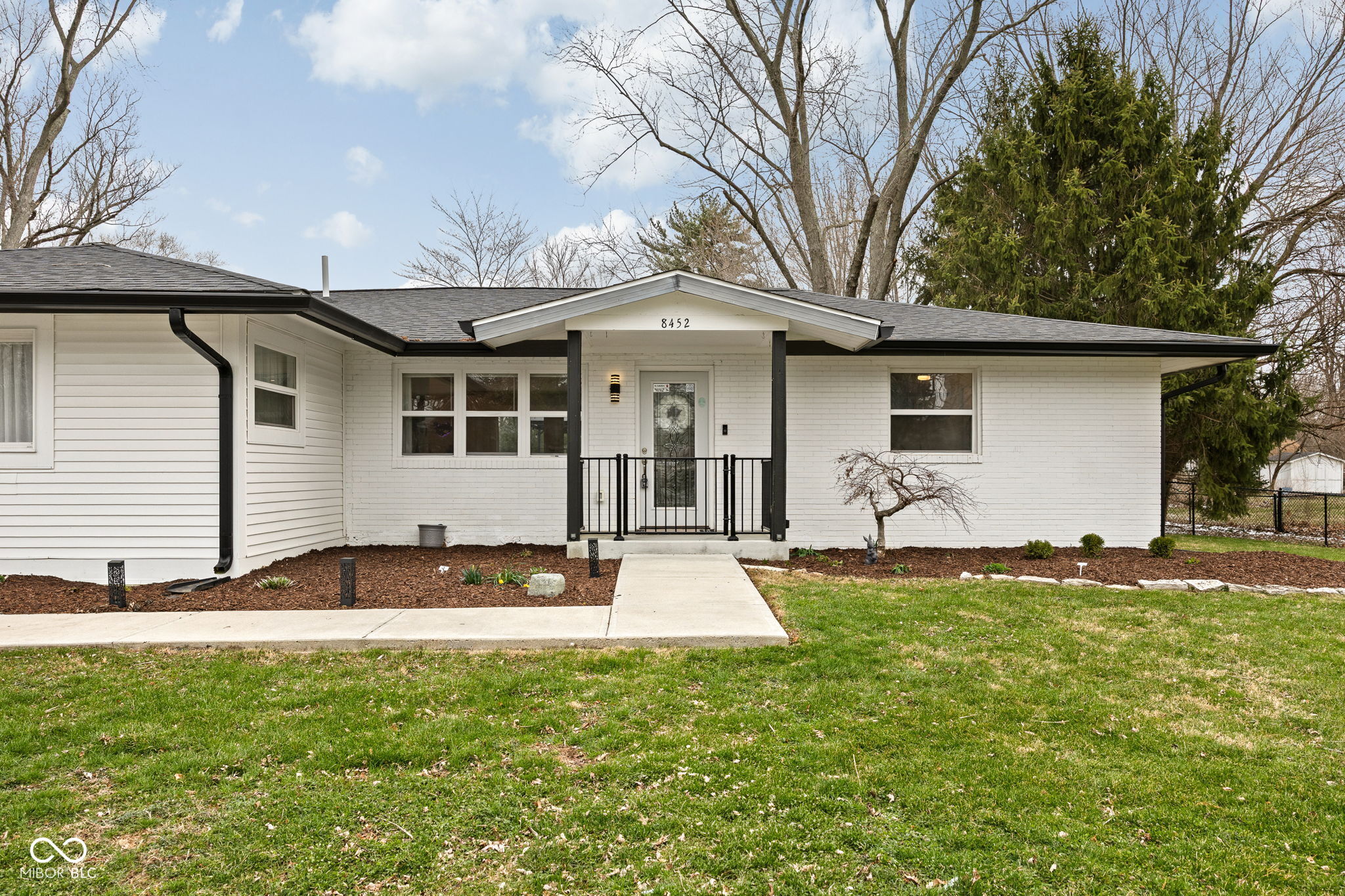 8452 87th Street West Indianapolis, IN 46278 - Photo 3 of 46