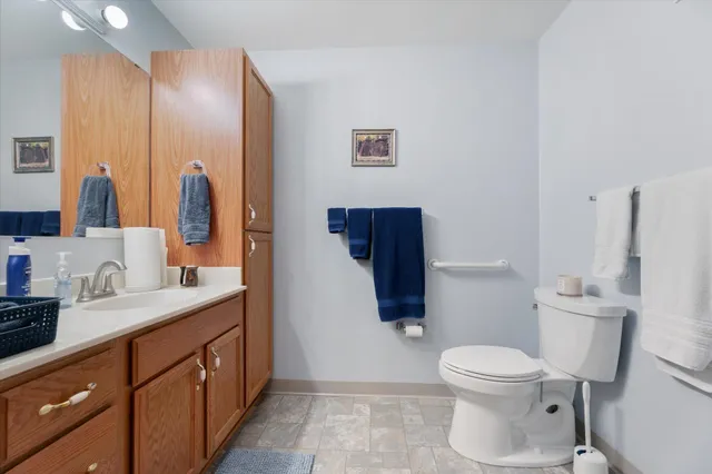 $145,000 | 5650 Boone Avenue North, Unit 408, New Hope, MN 55428