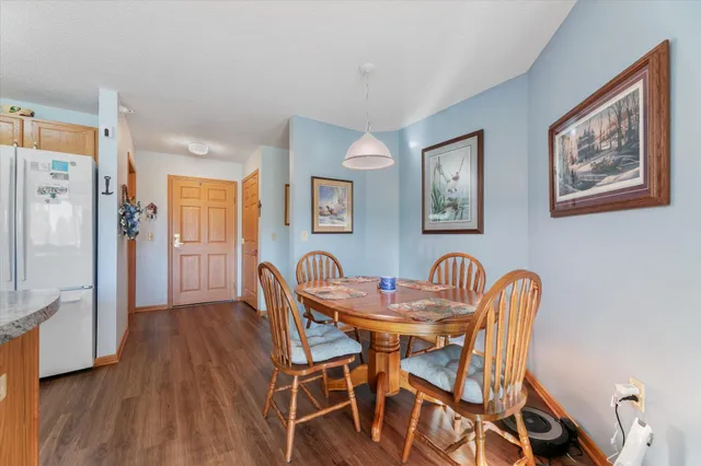 $145,000 | 5650 Boone Avenue North, Unit 408, New Hope, MN 55428