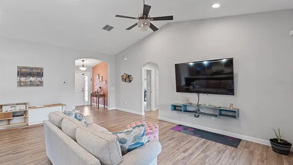 $899,000 | 4840 Old Oak Trail, St. Cloud, FL 34771