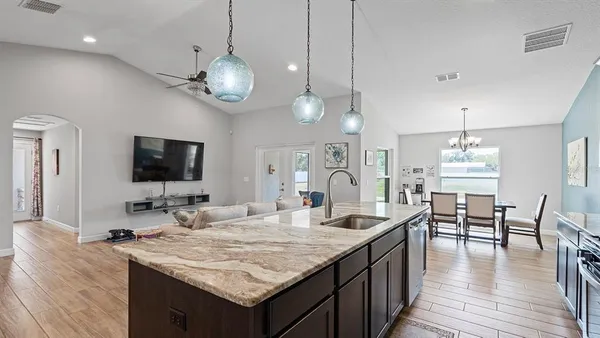 $899,000 | 4840 Old Oak Trail, St. Cloud, FL 34771