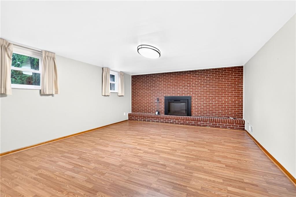 436 Sharon Road Coraopolis, PA 15108 - Photo 27 of 33