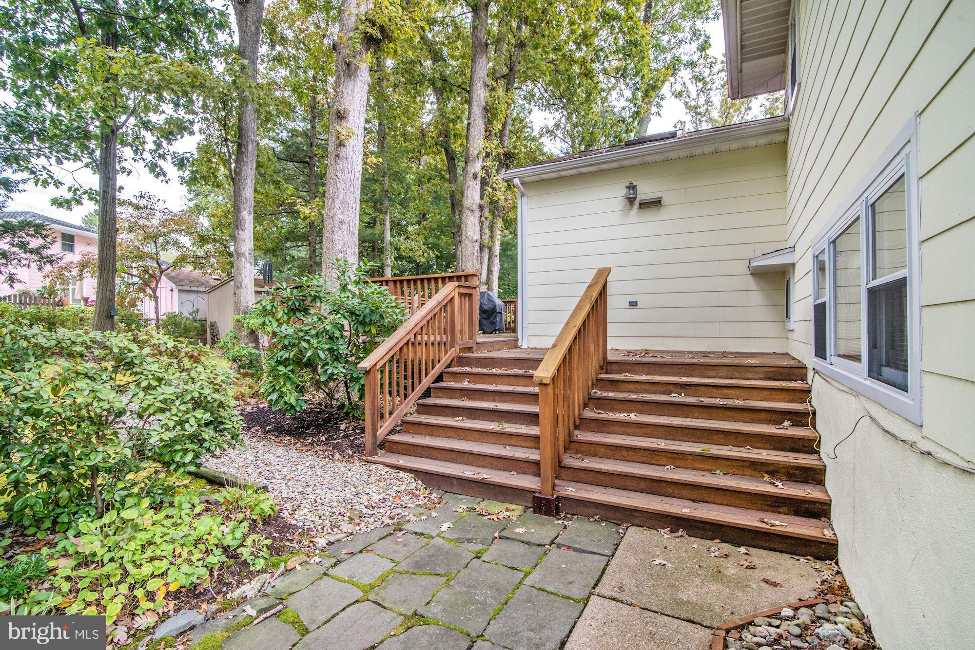 37 Hillside Road Stratford, NJ 08084 - Photo 28 of 37