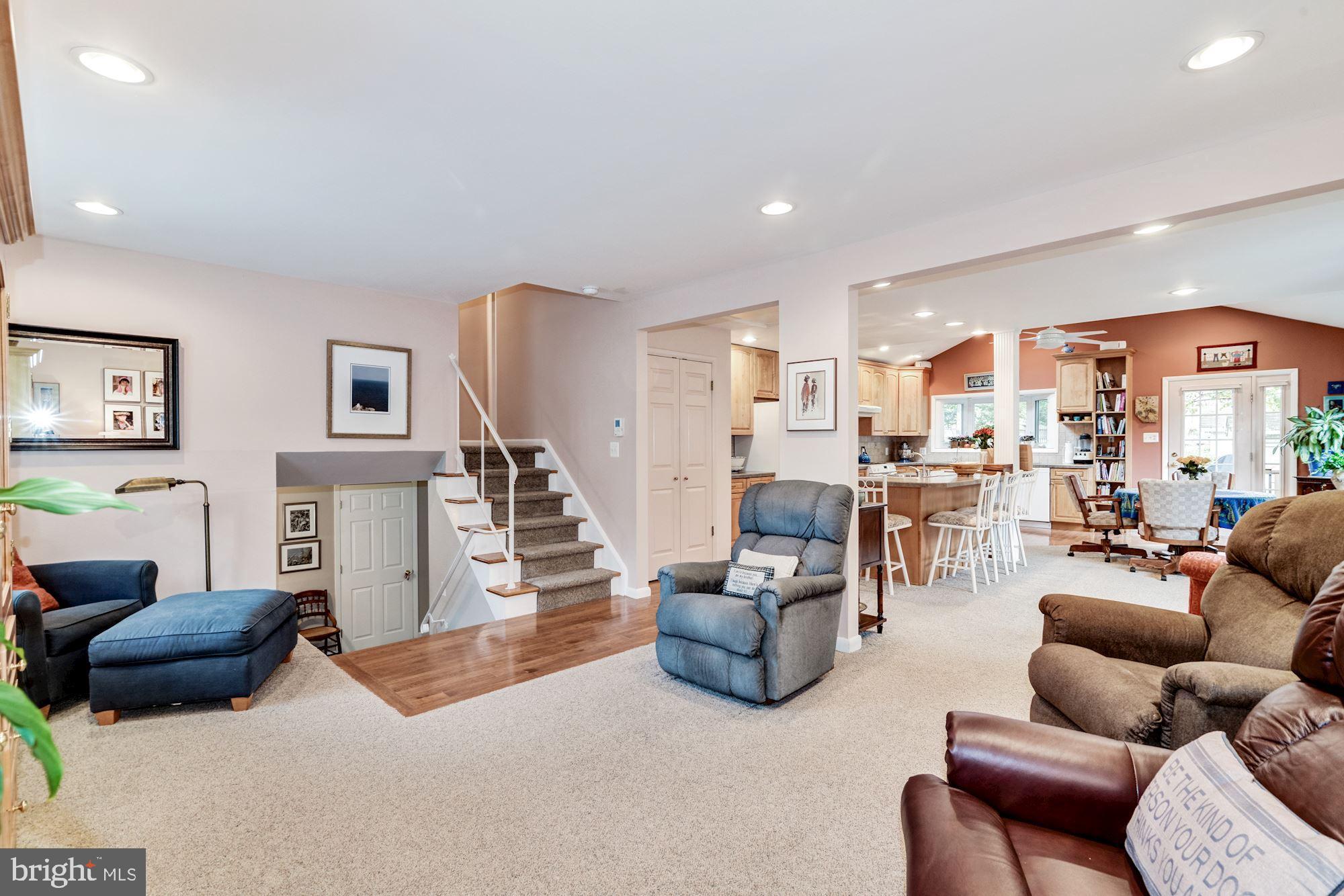 37 Hillside Road Stratford, NJ 08084 - Photo 6 of 37