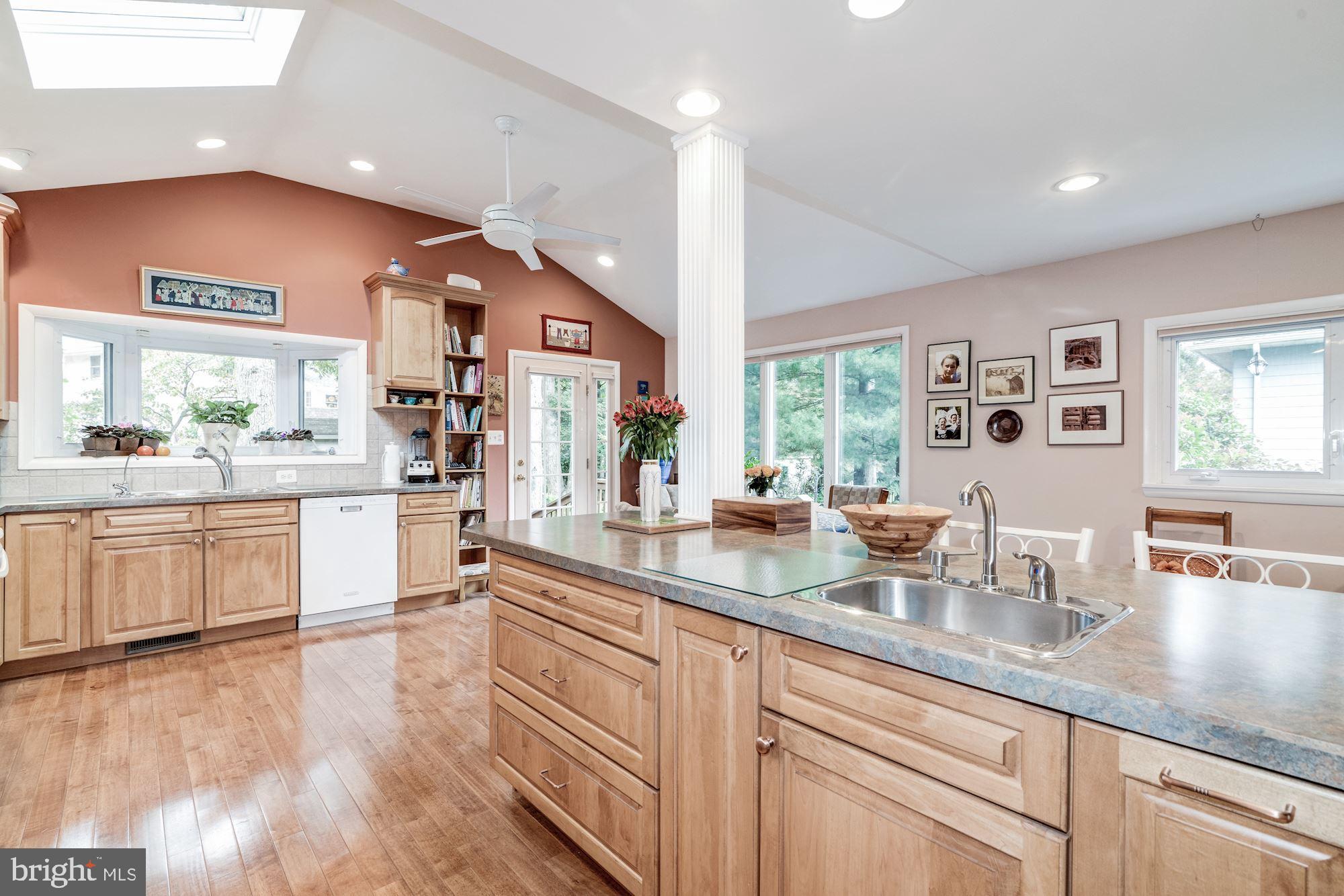 37 Hillside Road Stratford, NJ 08084 - Photo 8 of 37