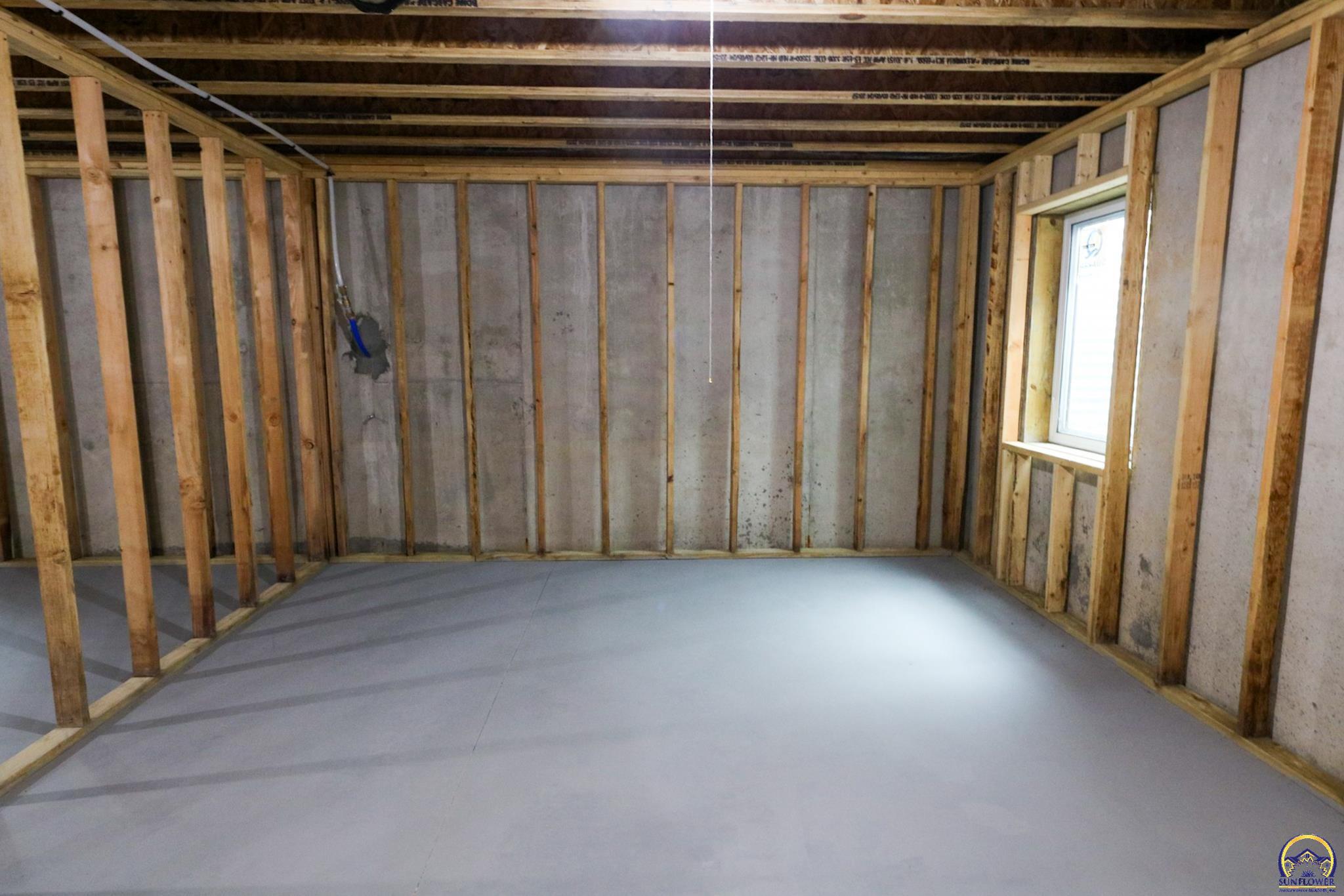 702 South 8th Street Burlington, KS 66839 - Photo 51 of 62