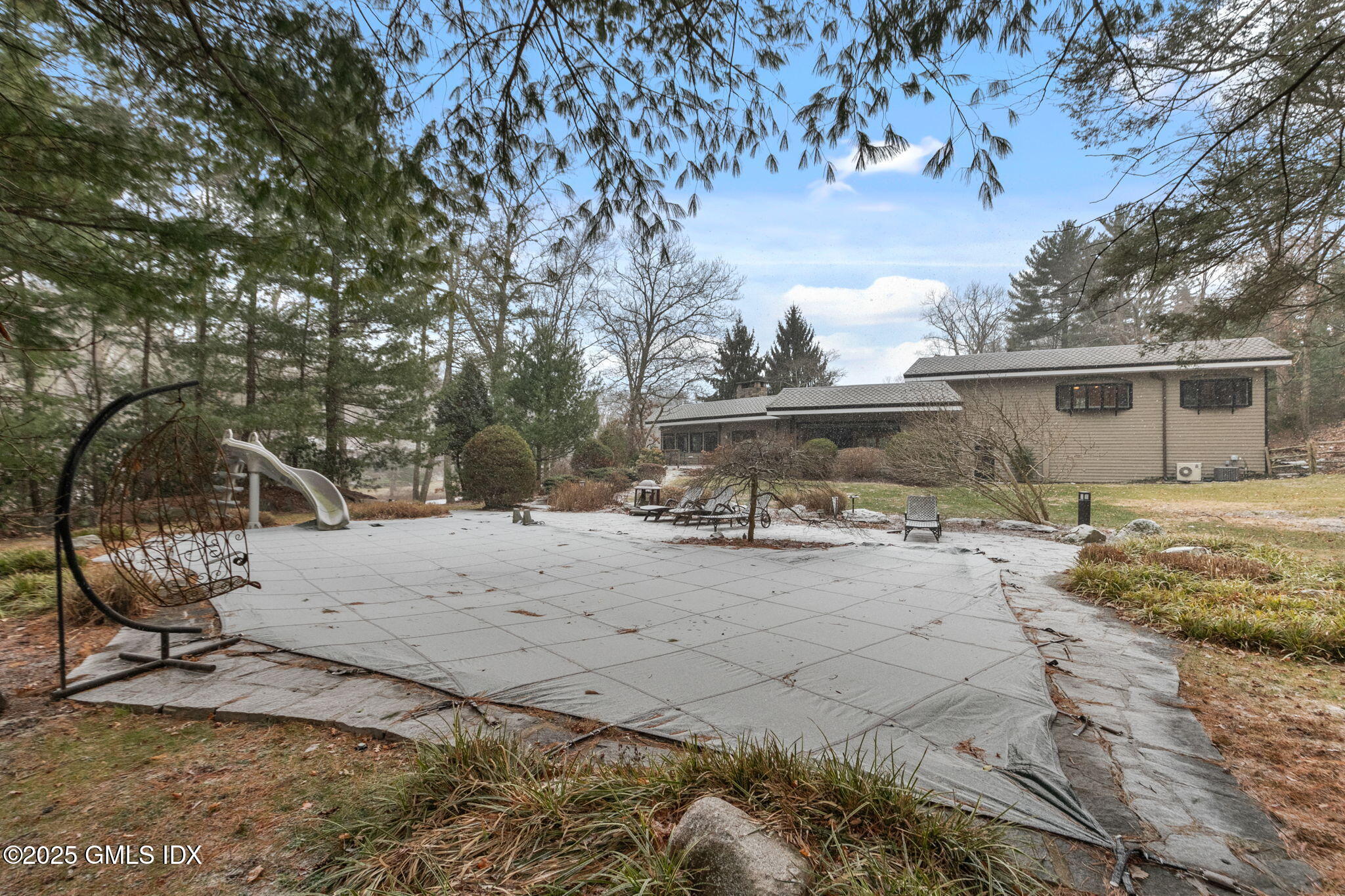 173 Stanwich Road Greenwich, CT 06830 - Photo 21 of 26 44-web-or-mls-173-stanwich-rd