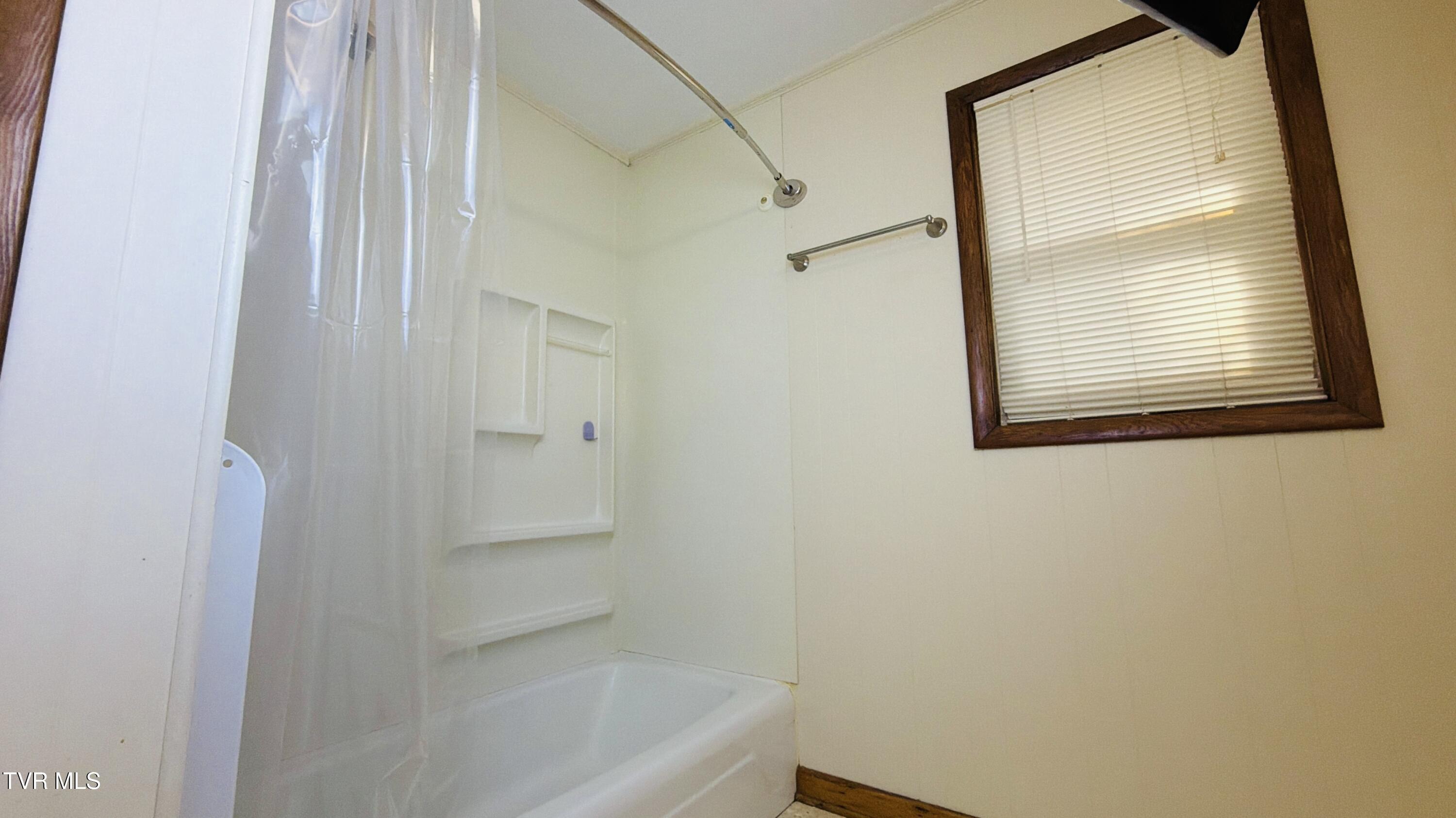 494 Old Jonesboro Road Bristol, TN 37620 - Photo 22 of 50 DJI_20260402_102306_787