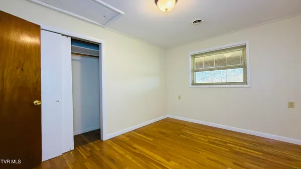 $2,000 | 494 Old Jonesboro Road, Bristol, TN 37620