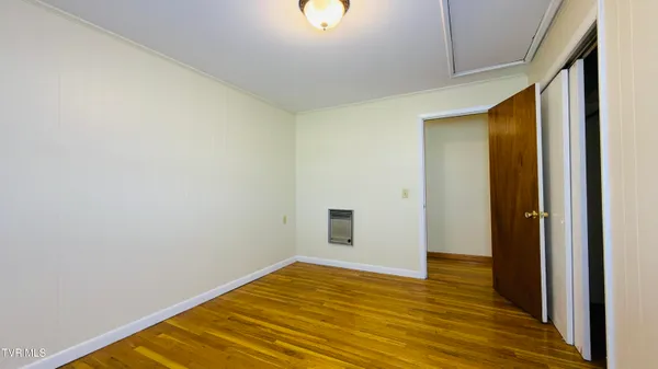 $2,000 | 494 Old Jonesboro Road, Bristol, TN 37620