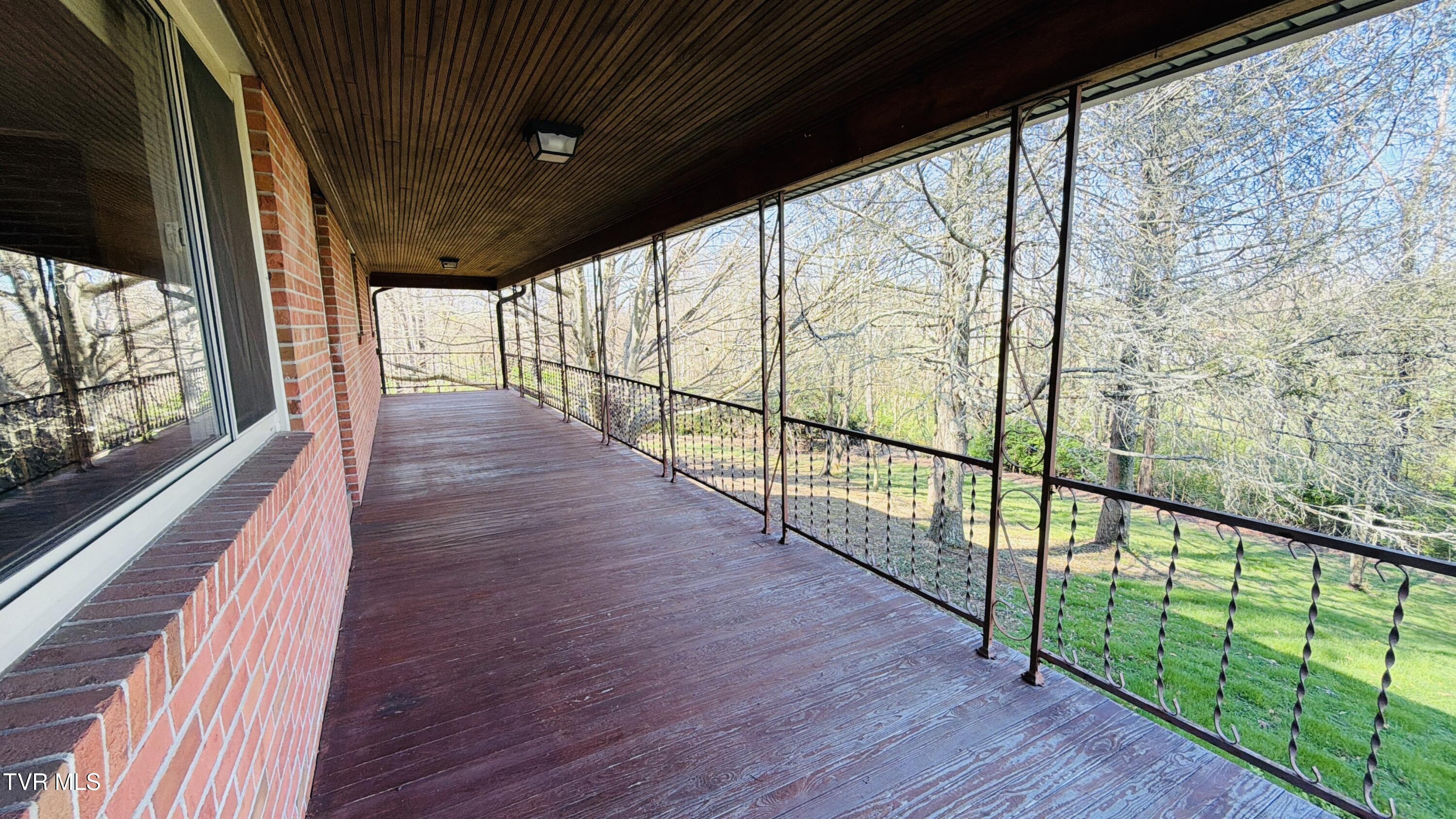 494 Old Jonesboro Road Bristol, TN 37620 - Photo 36 of 50 DJI_20260402_101637_223