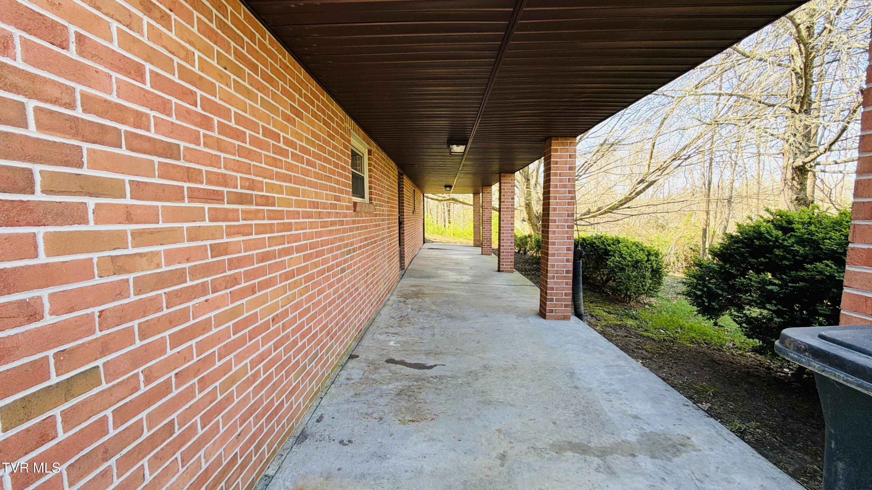 494 Old Jonesboro Road Bristol, TN 37620 - Photo 41 of 50 DJI_20260402_103807_908