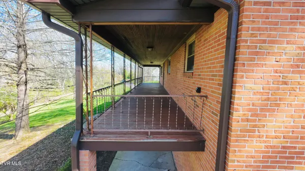 $2,000 | 494 Old Jonesboro Road, Bristol, TN 37620