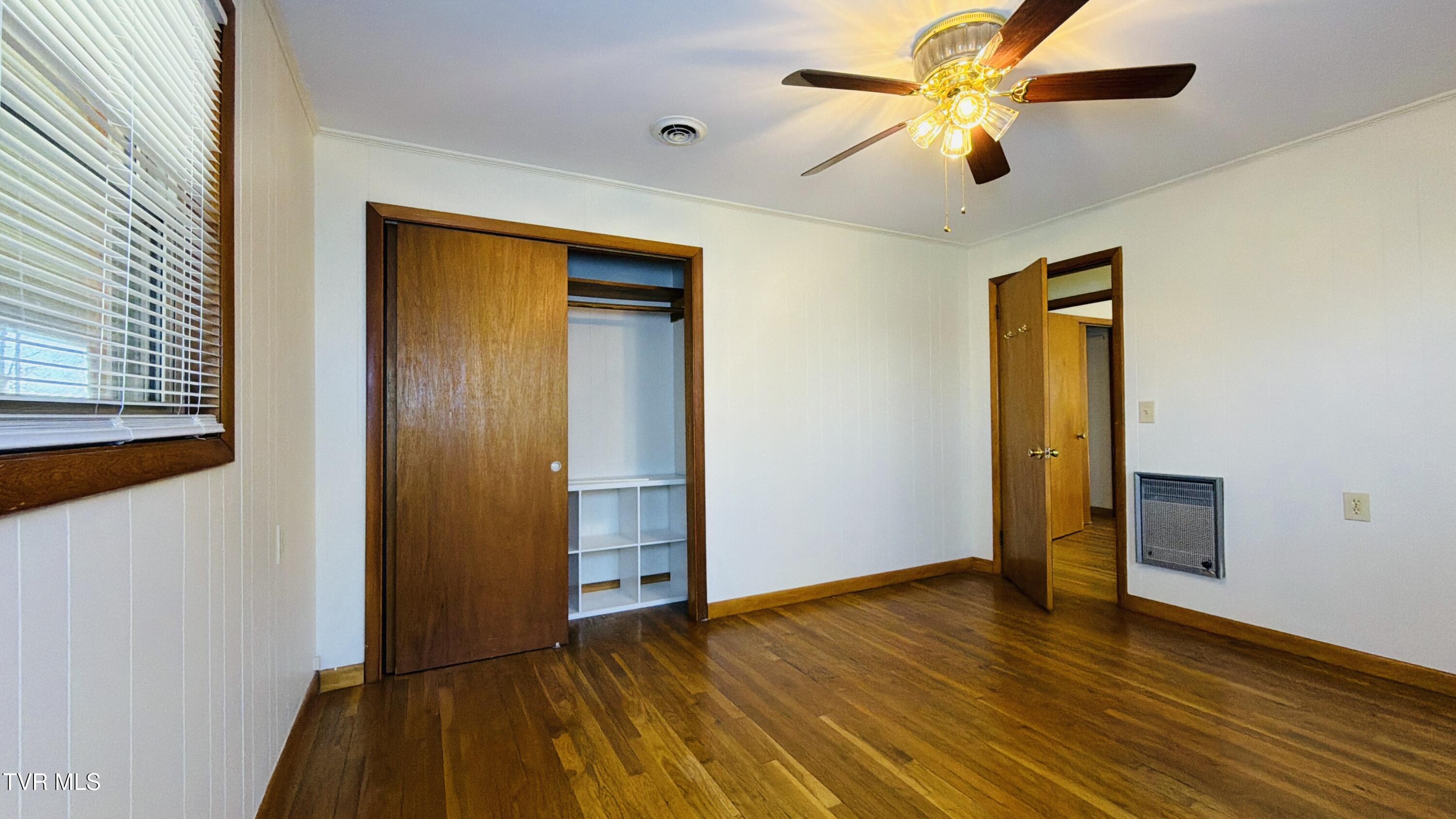 494 Old Jonesboro Road Bristol, TN 37620 - Photo 8 of 50 DJI_20260402_102710_026