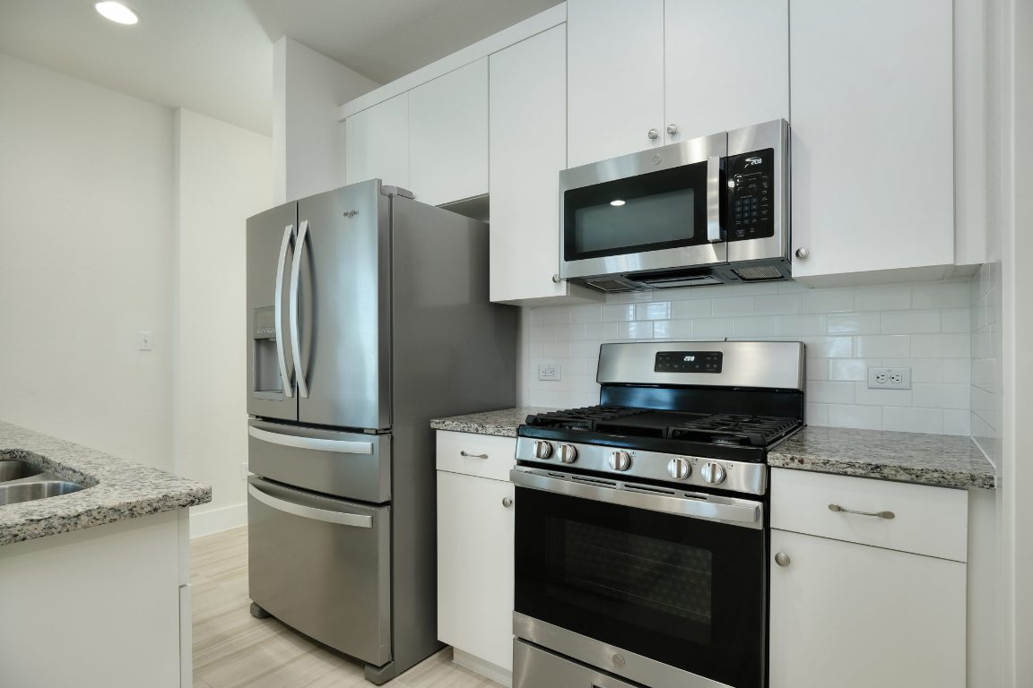 303 Alamar Knot Way, Unit 1 Georgetown, TX 78626 - Photo 4 of 22