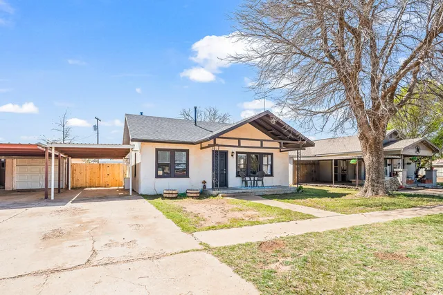 $115,000 | 435 West Lynn Street, Slaton, TX 79364