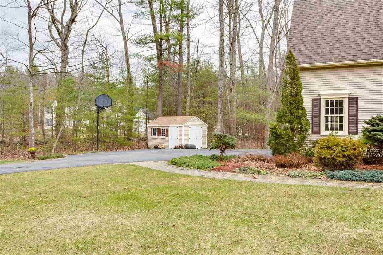 53 Mill Road Derry, NH 03038 - Photo 29 of 40