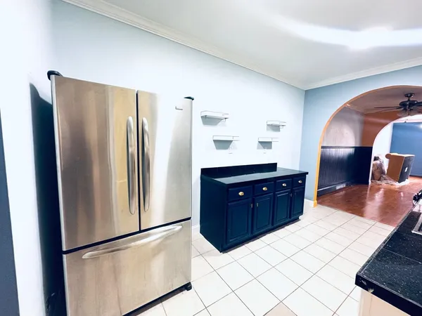$2,650 | 63 Van Reypen Street, Unit 1, Jersey City, NJ 07306