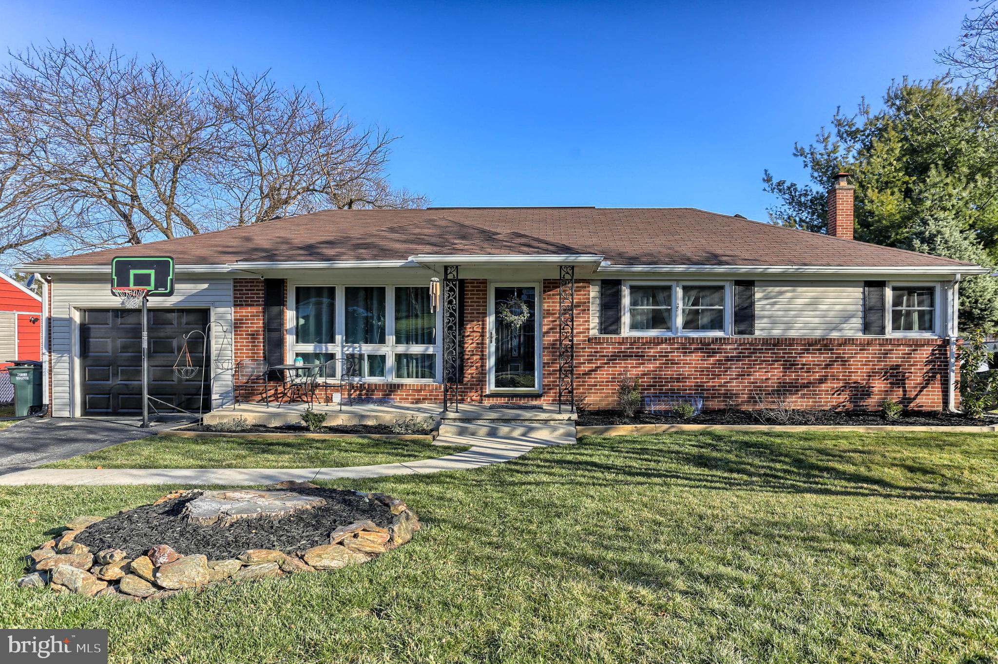 2545 Auburn Road York, PA 17402 - Photo 1 of 39 Gallery Image 1