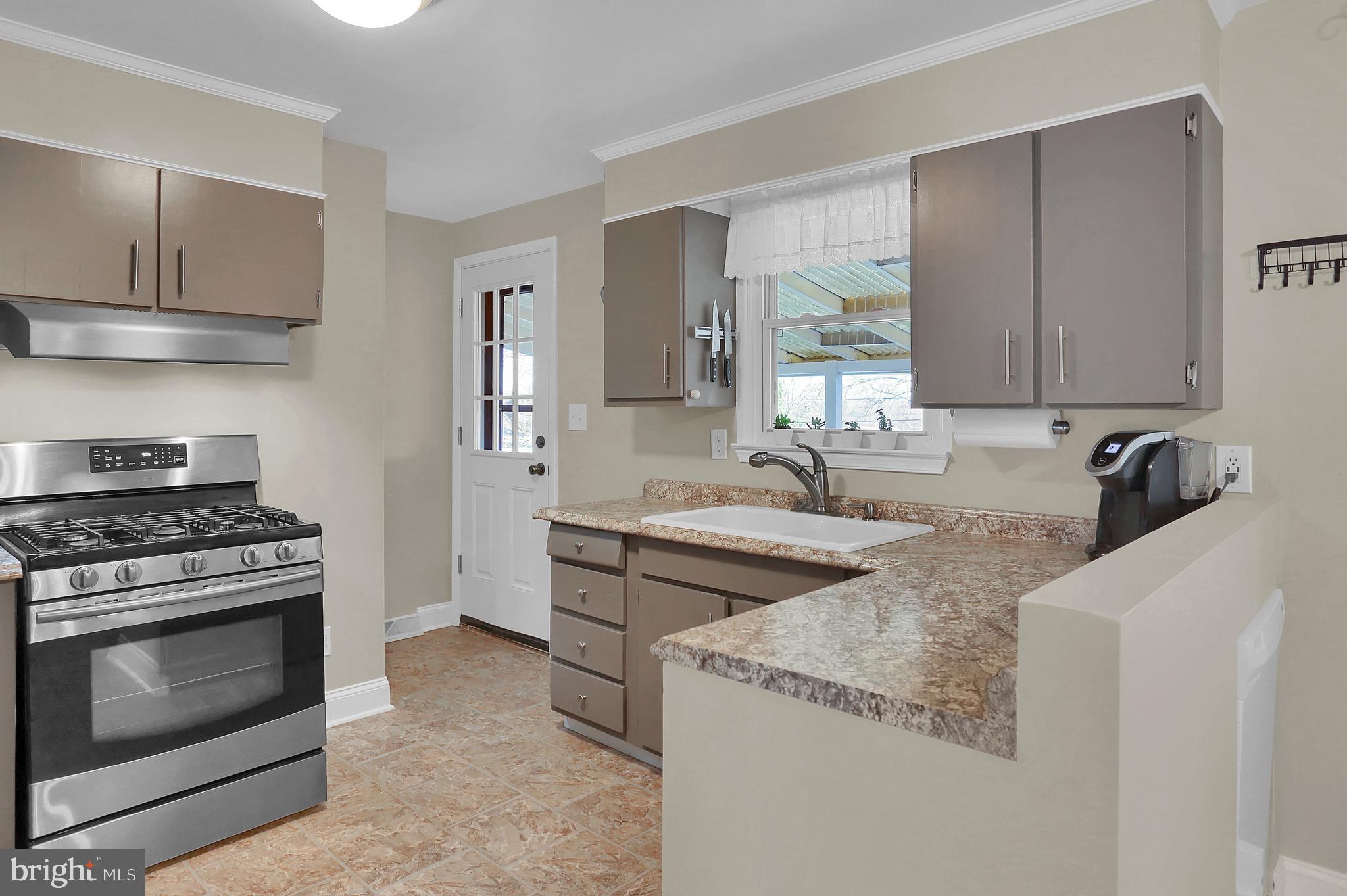 2545 Auburn Road York, PA 17402 - Photo 13 of 39 Gallery Image 13