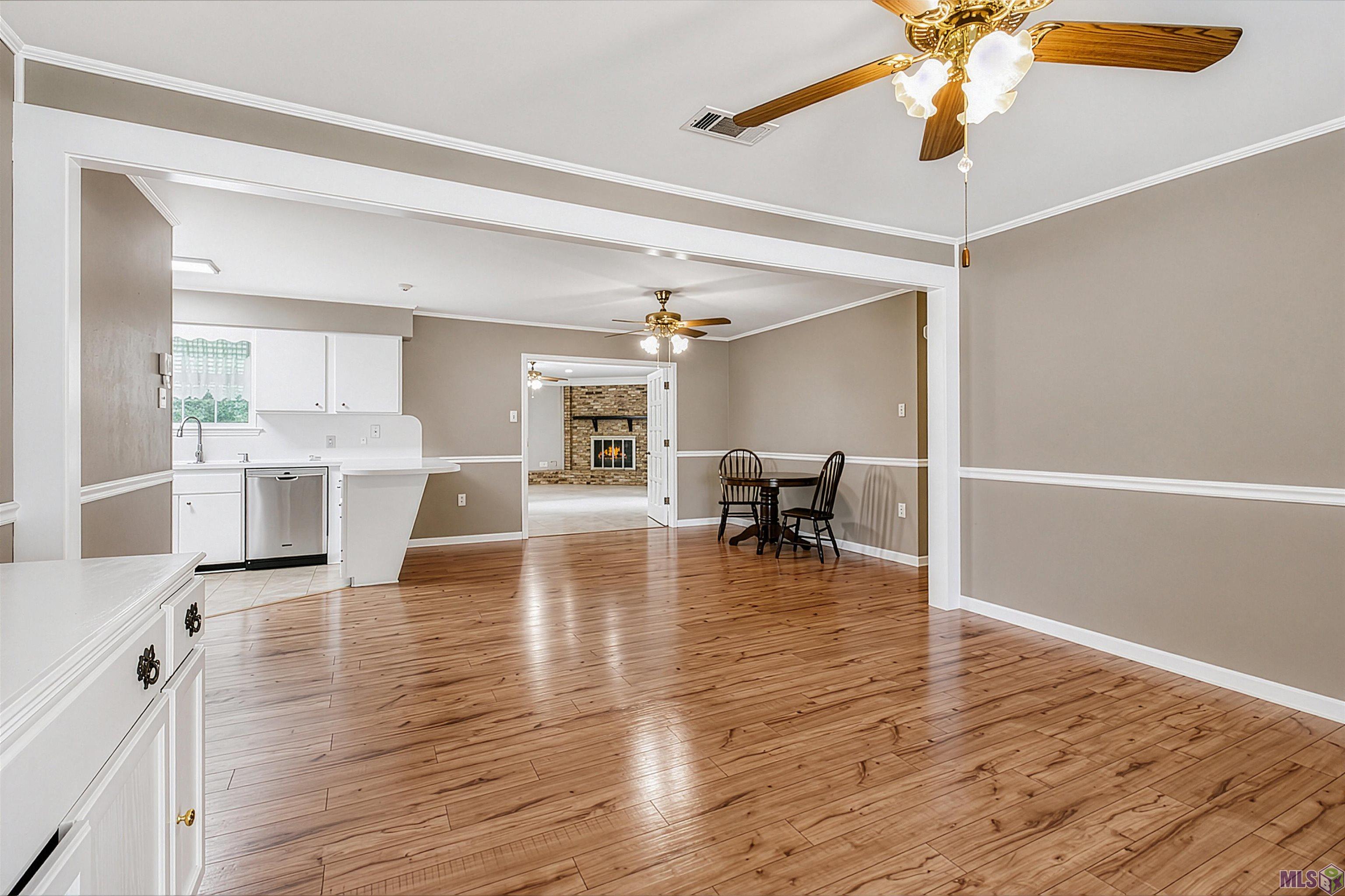 287 East Holly Street Baton Rouge, LA 70819 - Photo 4 of 31
