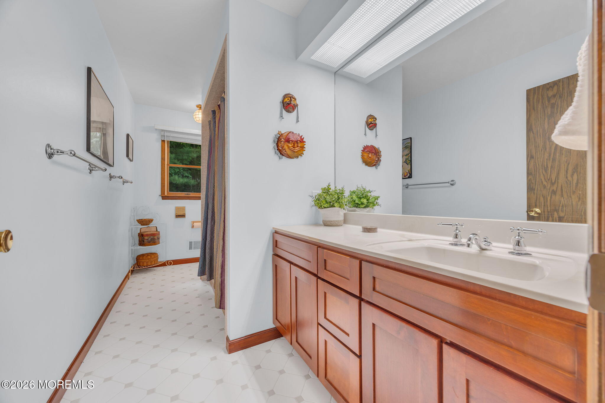 70 Line Road Holmdel, NJ 07733 - Photo 23 of 40 21-web-or-mls-2M1A8874