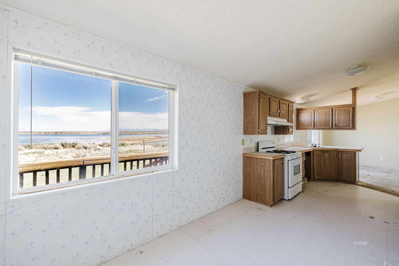 2844 Hummingbird Street Spring Creek, NV 89815 - Photo 2 of 49