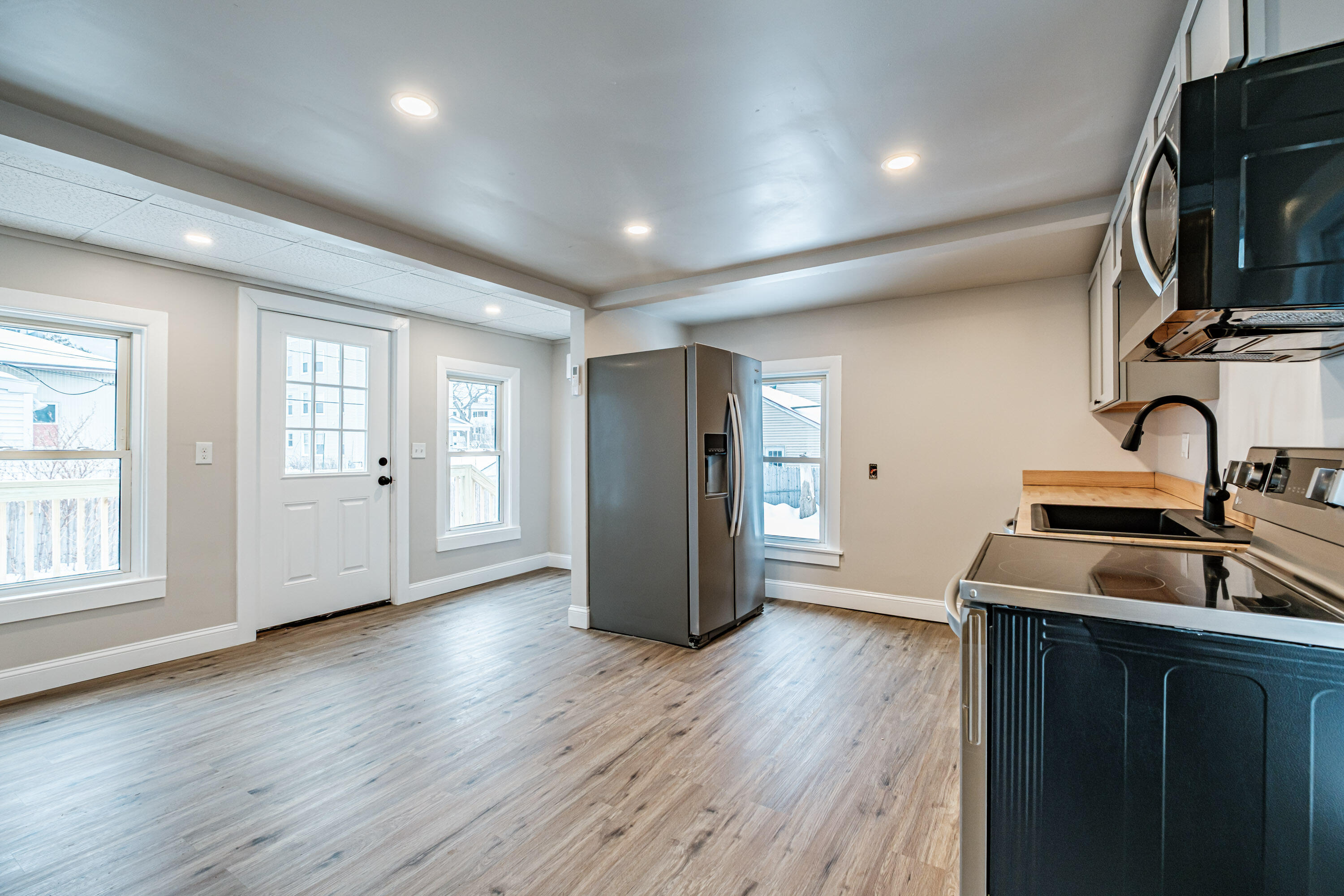 566 Washington Avenue Portland, ME 04103 - Photo 15 of 50 20260211gp-62018