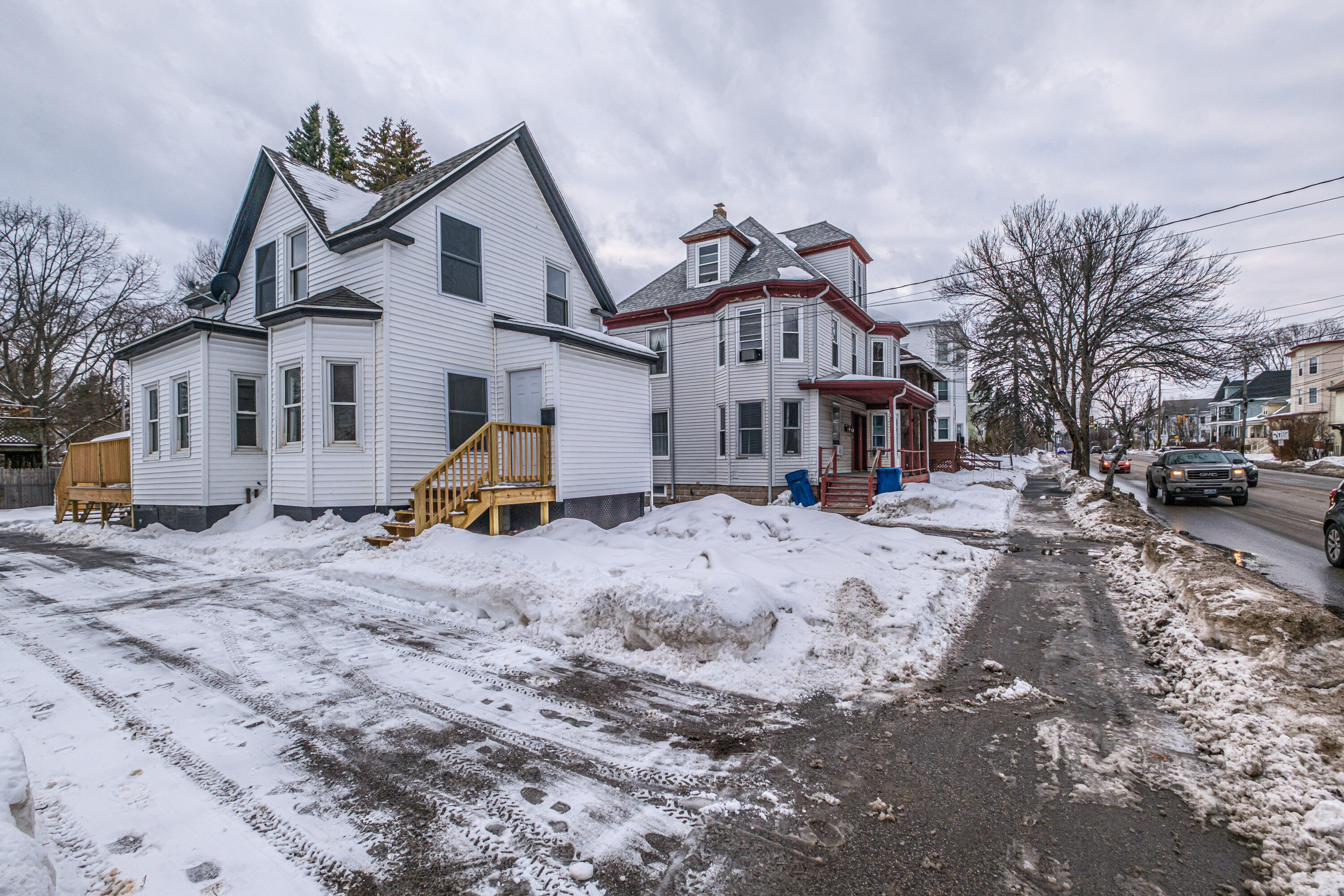 566 Washington Avenue Portland, ME 04103 - Photo 2 of 50 20260211gp-62004