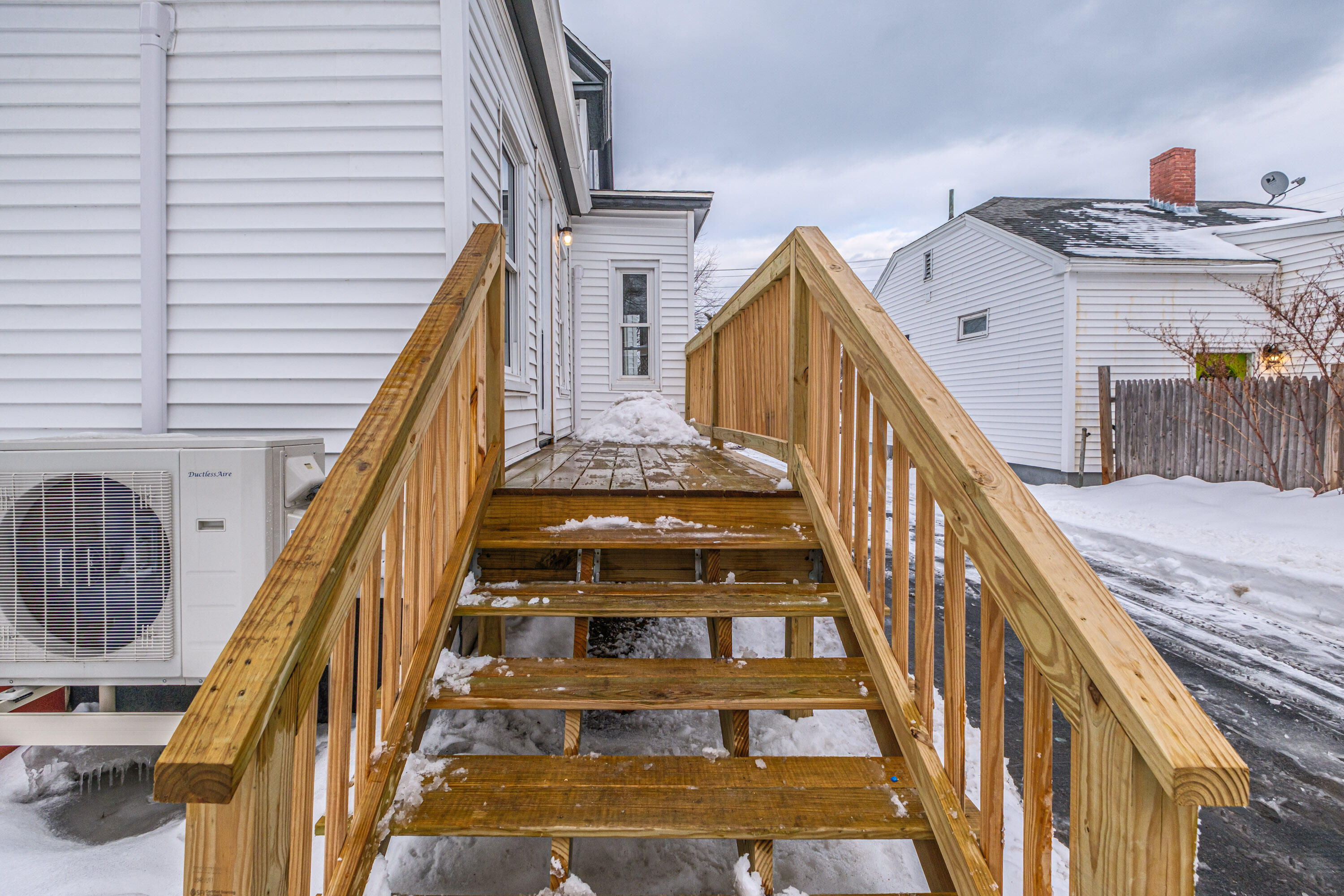 566 Washington Avenue Portland, ME 04103 - Photo 7 of 50 20260211gp-62010