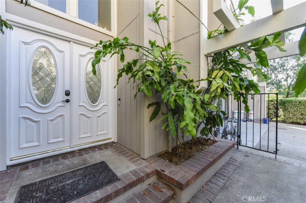 2 Rustling Wind, Unit 1 Irvine, CA 92612 - Photo 4 of 59