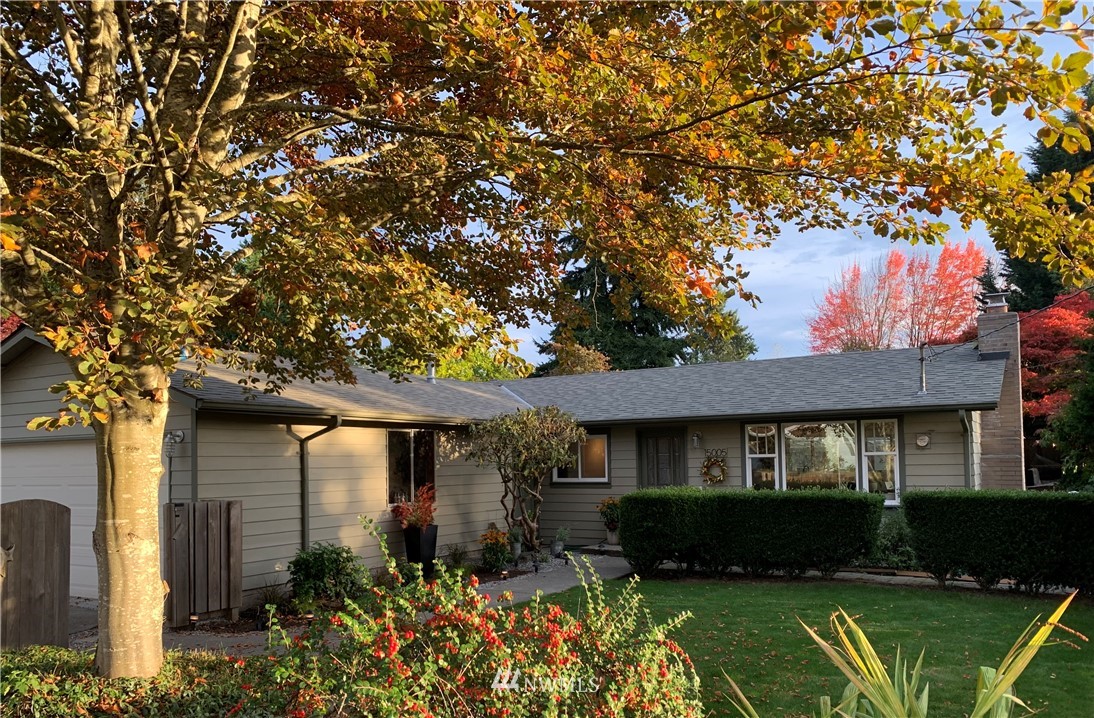 15005 Southeast 113th Street Renton, WA 98059 - Photo 1 of 25 Gallery Image 1