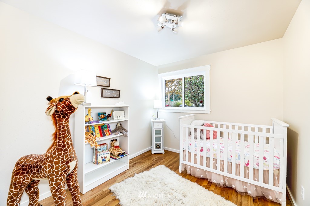 15005 Southeast 113th Street Renton, WA 98059 - Photo 13 of 25 Gallery Image 13