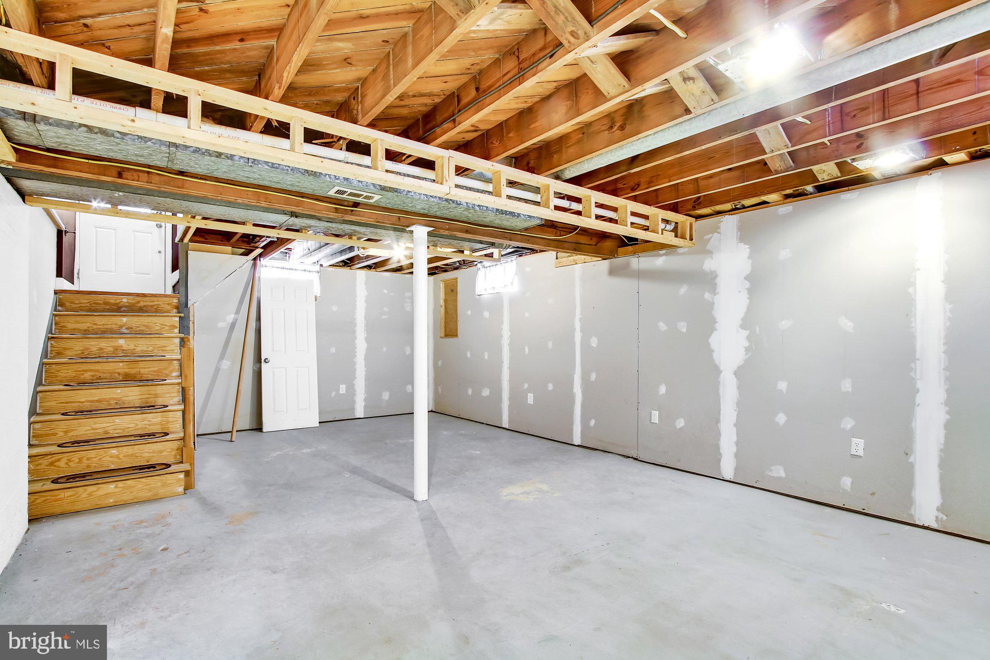 2170 Hess Road York, PA 17404 - Photo 21 of 25 Gallery Image 21