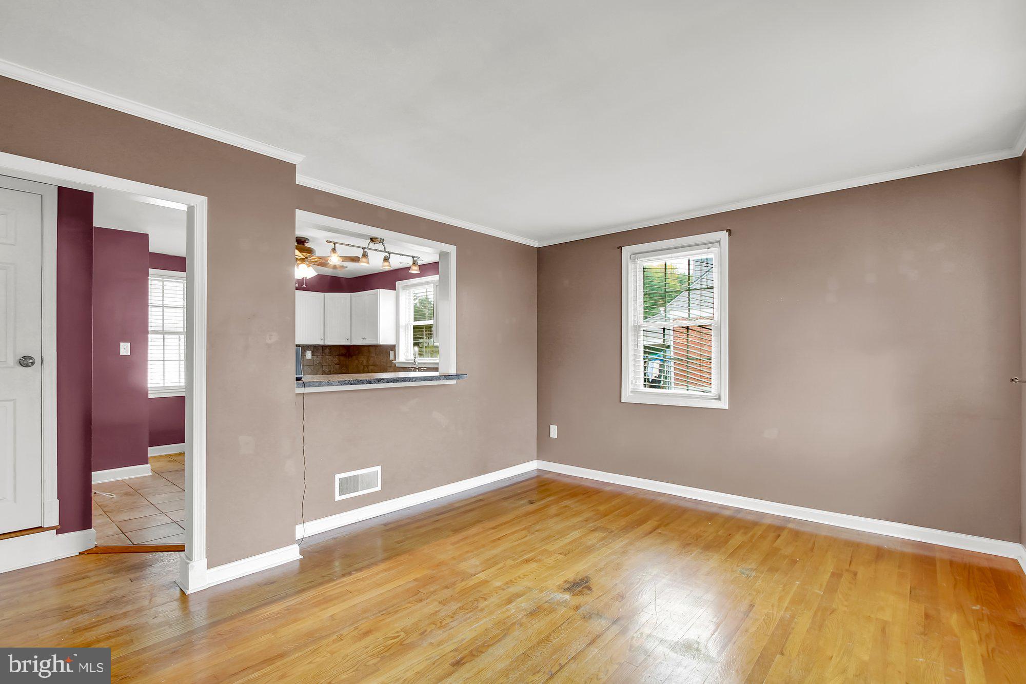 2170 Hess Road York, PA 17404 - Photo 4 of 25 Gallery Image 4