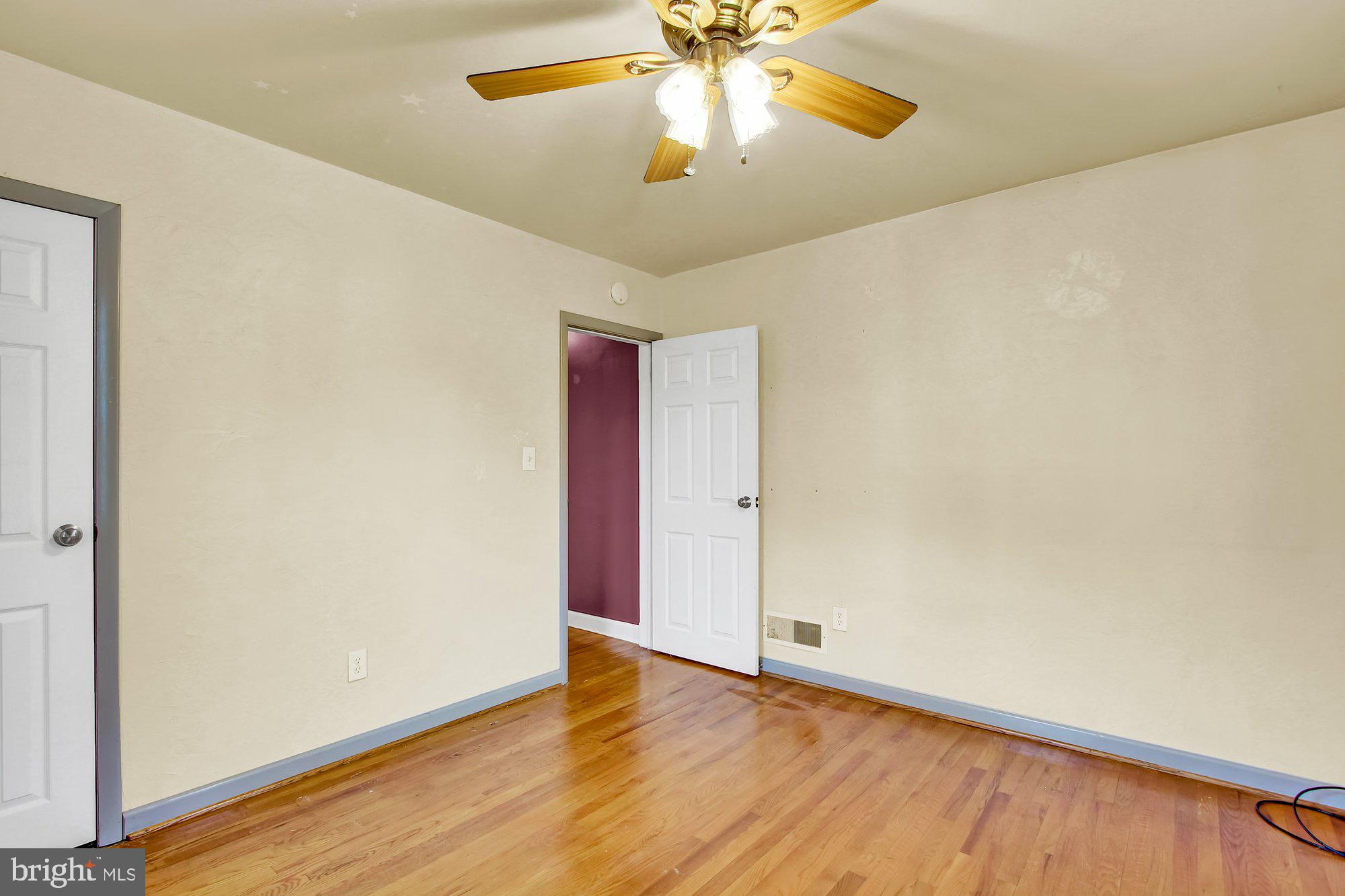 2170 Hess Road York, PA 17404 - Photo 7 of 25 Gallery Image 7