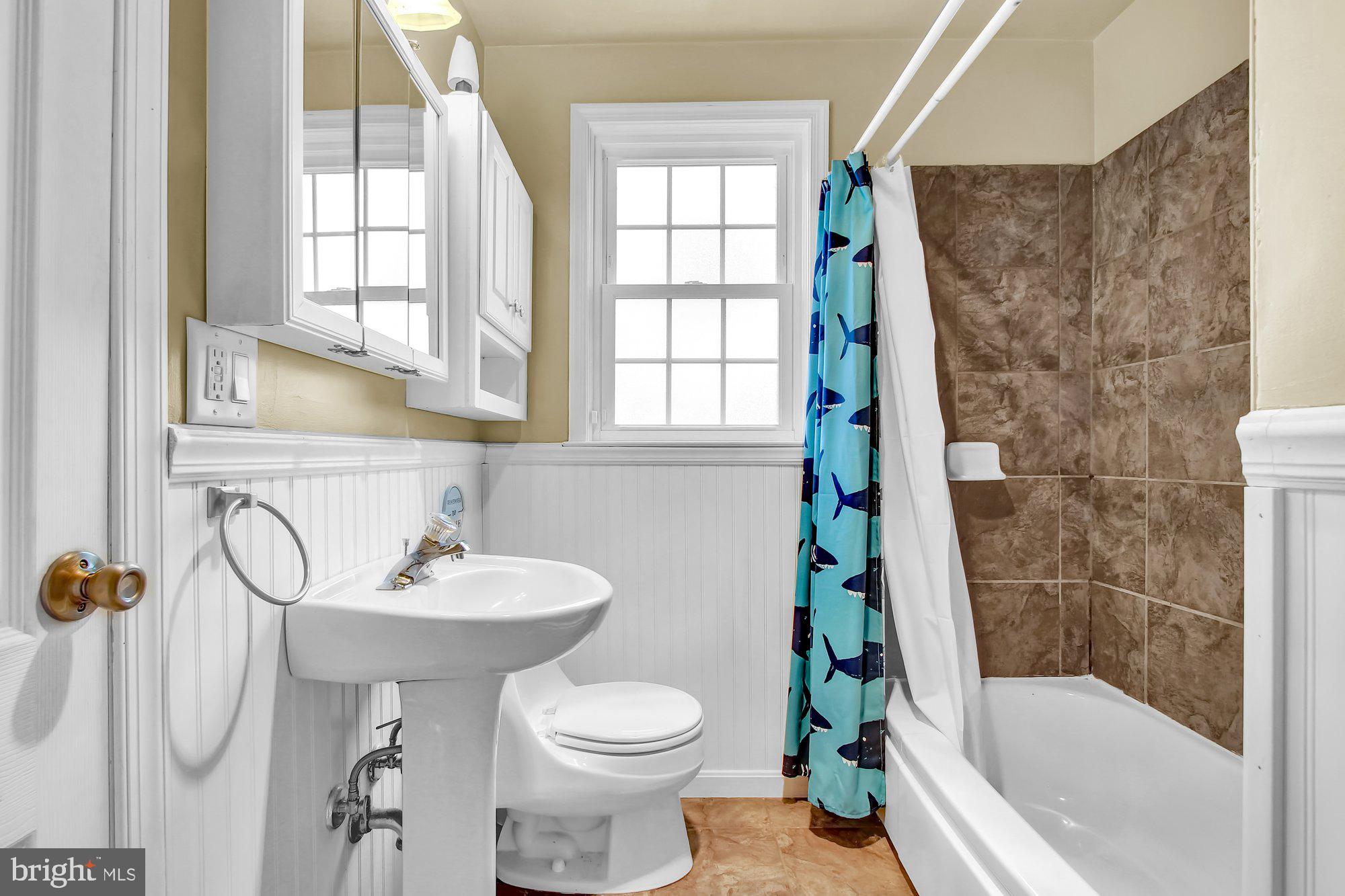 2170 Hess Road York, PA 17404 - Photo 10 of 25 Gallery Image 10